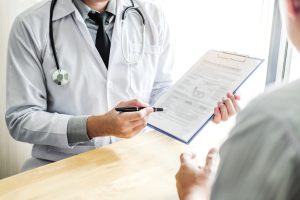 Internação Compulsória de Dependentes Químicos: Requisitos Legais, Laudo Médico e Modelos de Petição